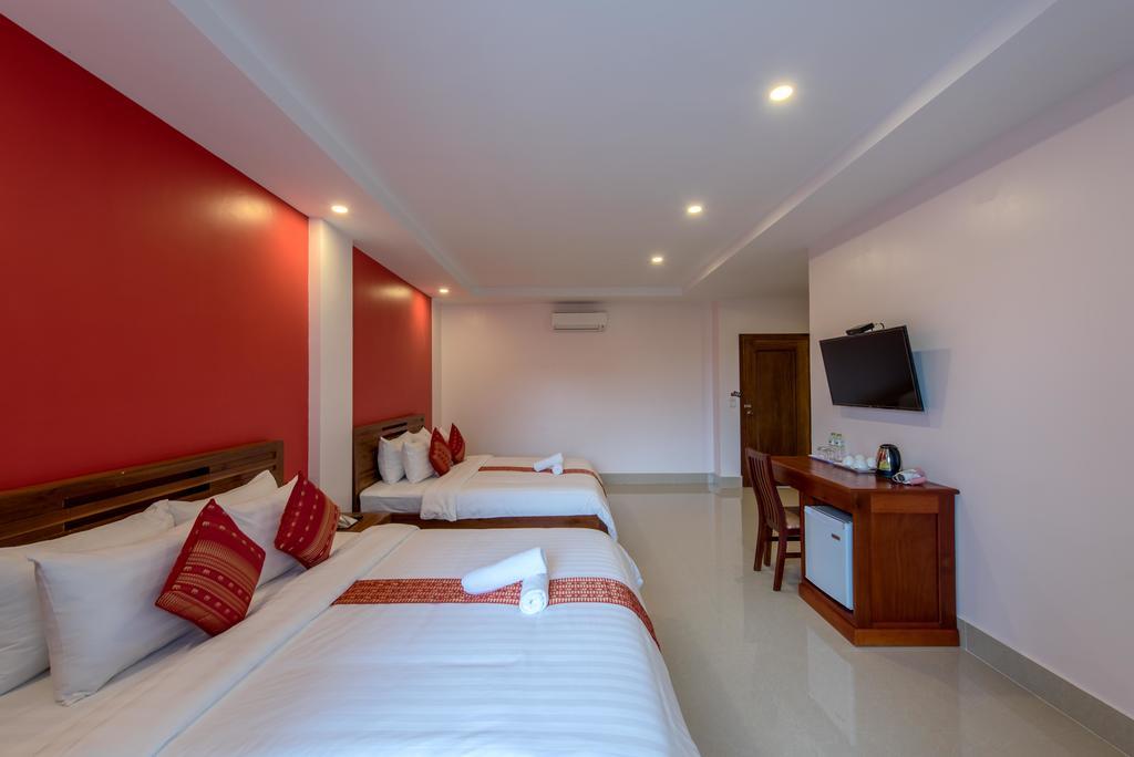 Golden Citadel Hotel Siem Reap Exterior photo