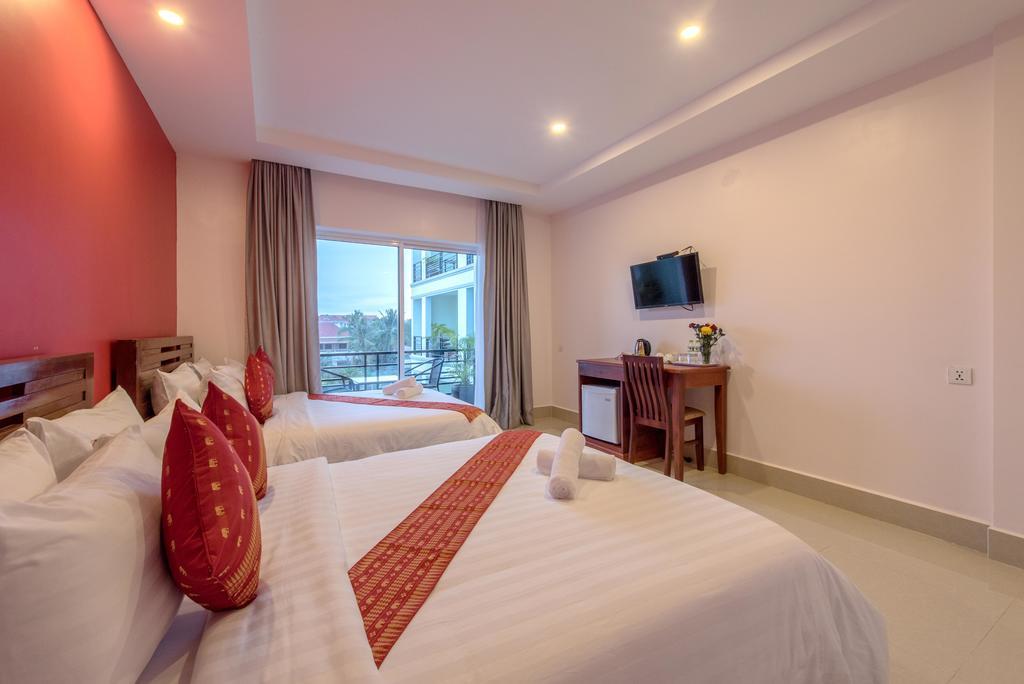Golden Citadel Hotel Siem Reap Exterior photo